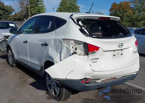 2012 Hyundai Tucson Gl z USA, uszkodzony, nr VIN KM8JT3AB9CU447741